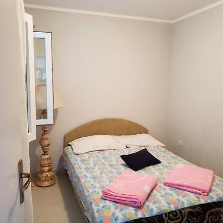 Apartment Miki ヘルツェグ・ノヴィ エクステリア 写真